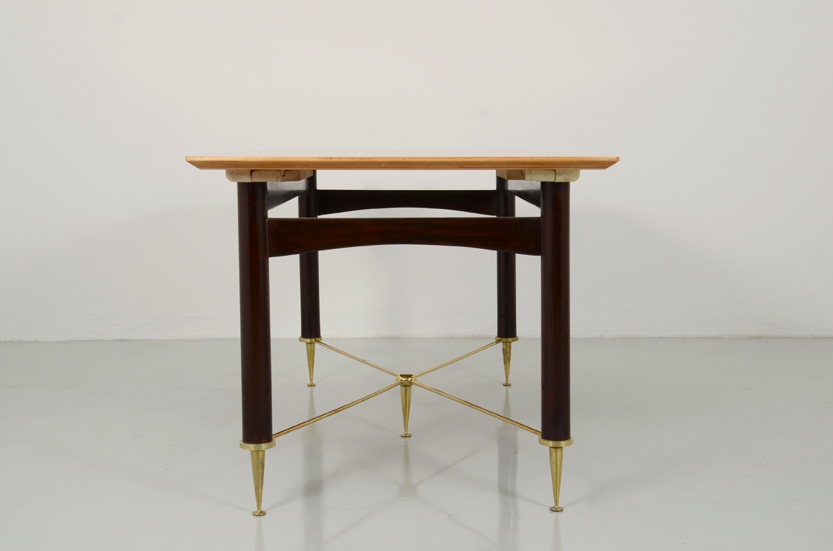 Vintage table design gallery shopping Milan