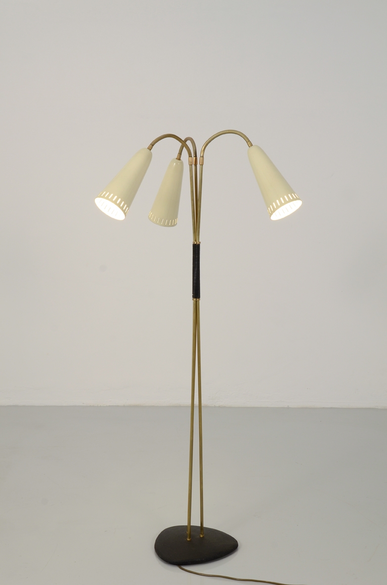Italian 1950's floor lamp in perfect conditions