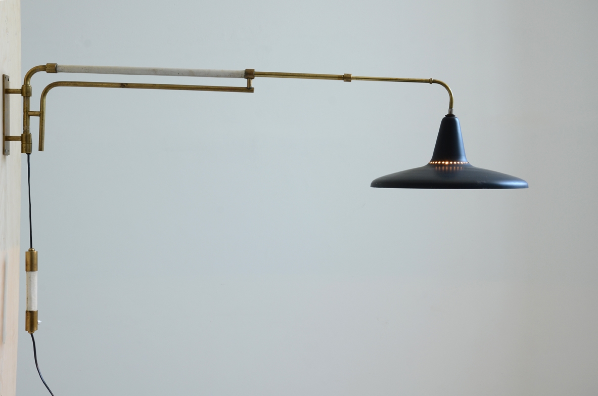 Adjustable wall light in brass, Italy 1950's.