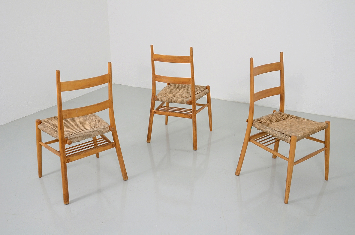 Set of six 1940's chairs with straw seat attributed to Kaare Klint, Danish Modern.Germany 1950's.