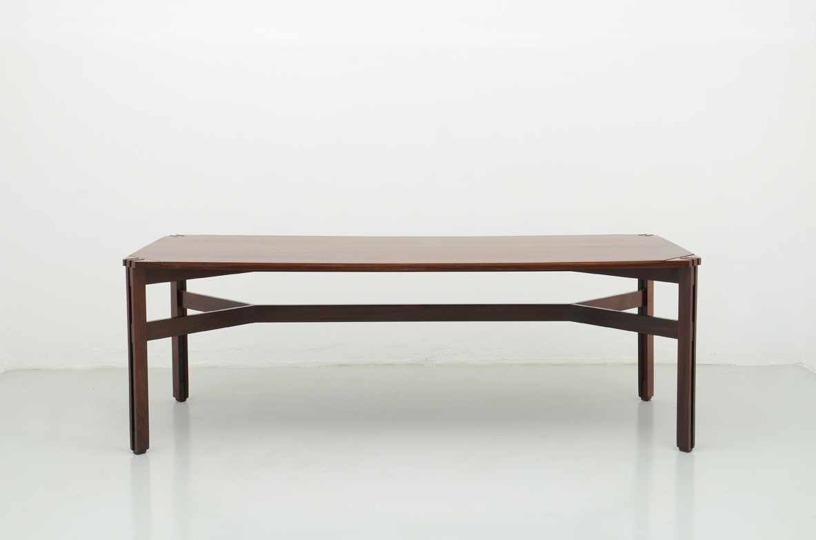 Ico Parisi dining table prod. Cassina 1959.