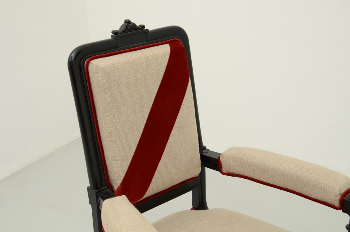 poltrona vintage, sedute vintage milano, arredamento modernariato negozio milano