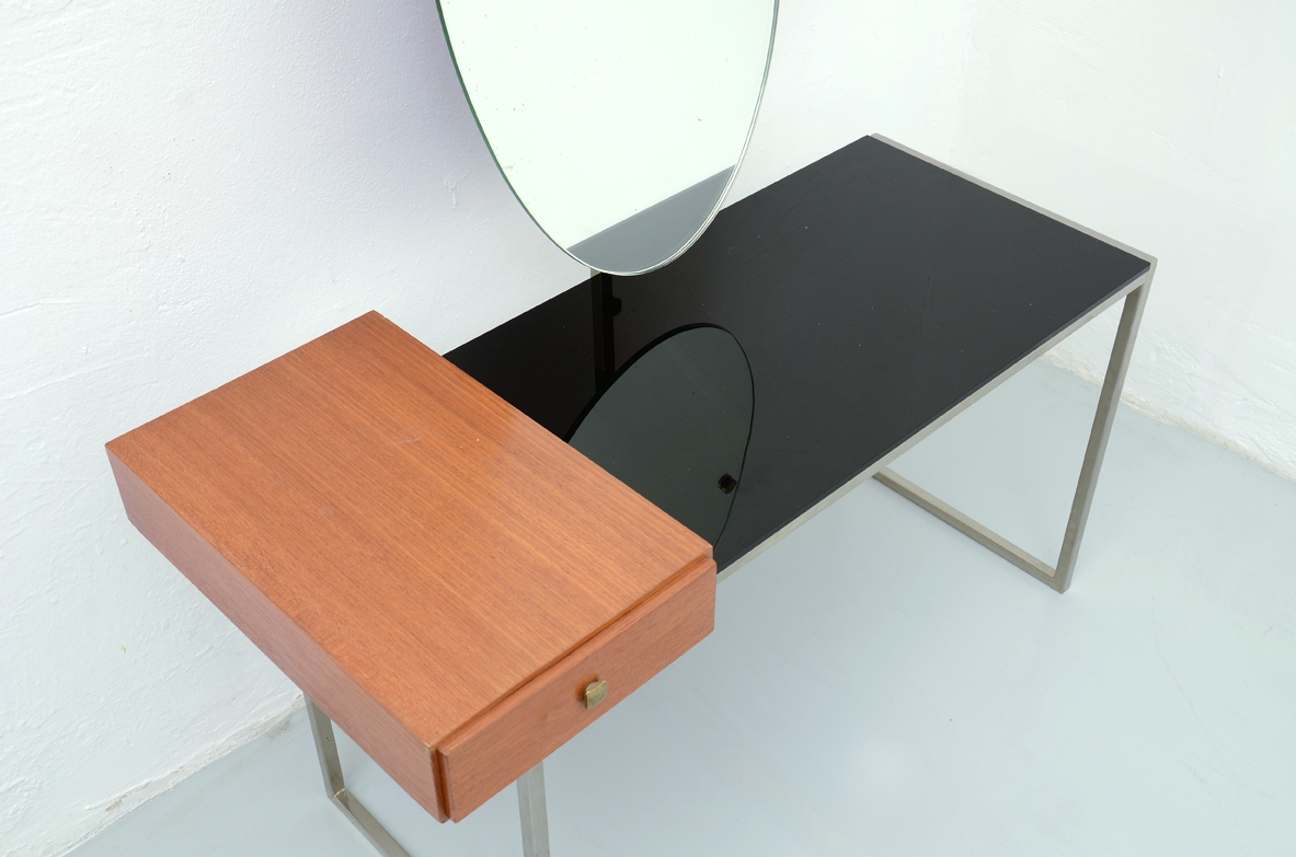 Pierre Paulin, console in metallo cromato, 1955.
