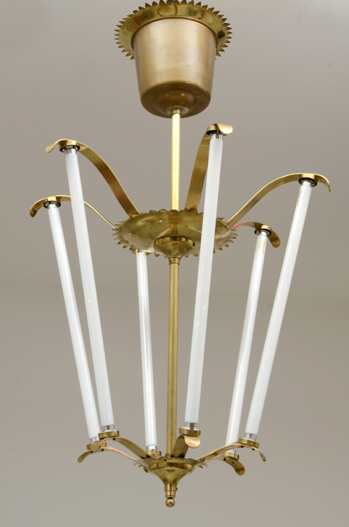 Grande lampadario in ottone a sei luci, Italia, 1950ca.