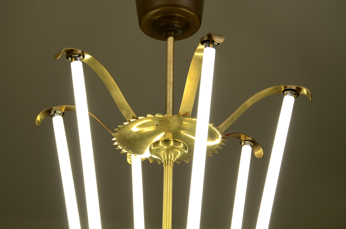 Grande lampadario in ottone a sei luci, Italia, 1950ca.