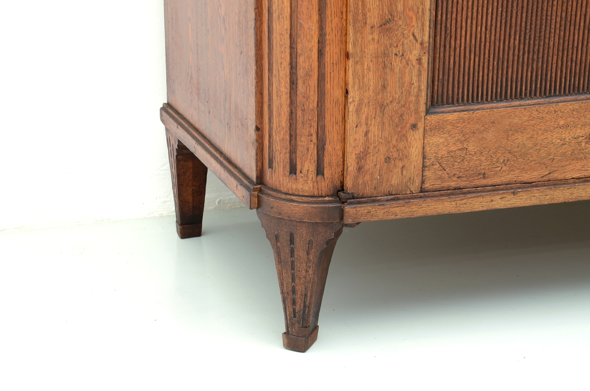 Credenza contenitore modernariato mobili danesi Milano
