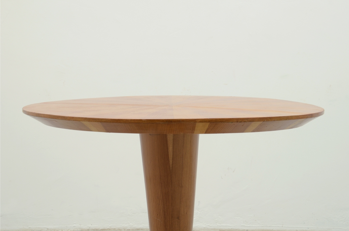 Mid century furniture shopping Milan