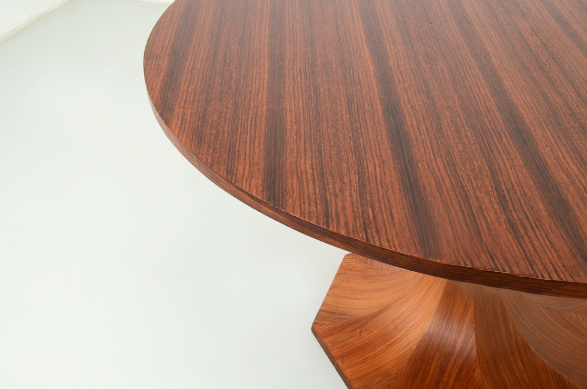1950's dining table with a splendid octagonal base attributed to Carlo de Carli. 