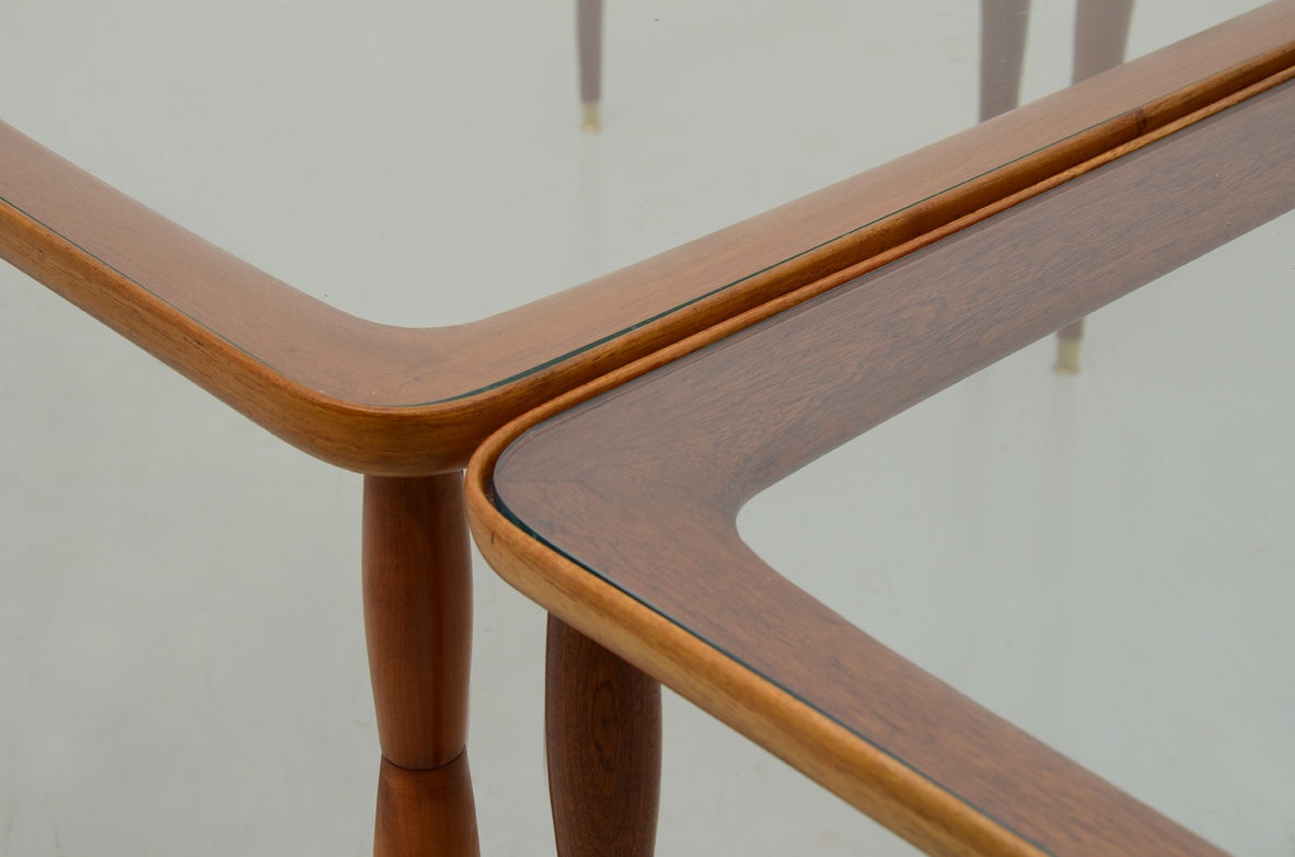 Adjustable coffee table in mahogany. Italian manufacture, 1950's