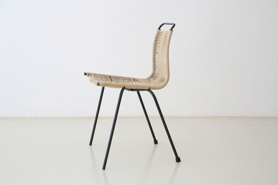 Poul Kjærholm, sedia modello PK1 in metallo e corda, prod.E. Kold Christensen,1955.