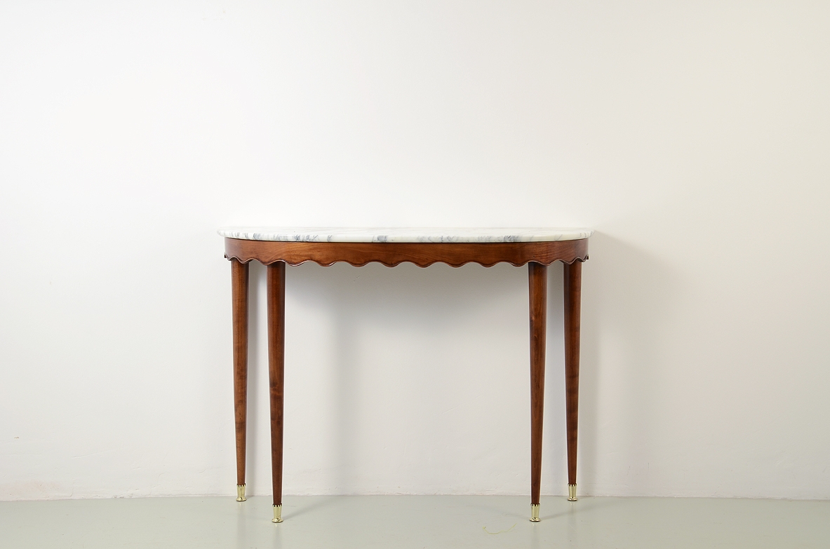 Paolo Buffa, elegante console con motivo a onda, 1940.