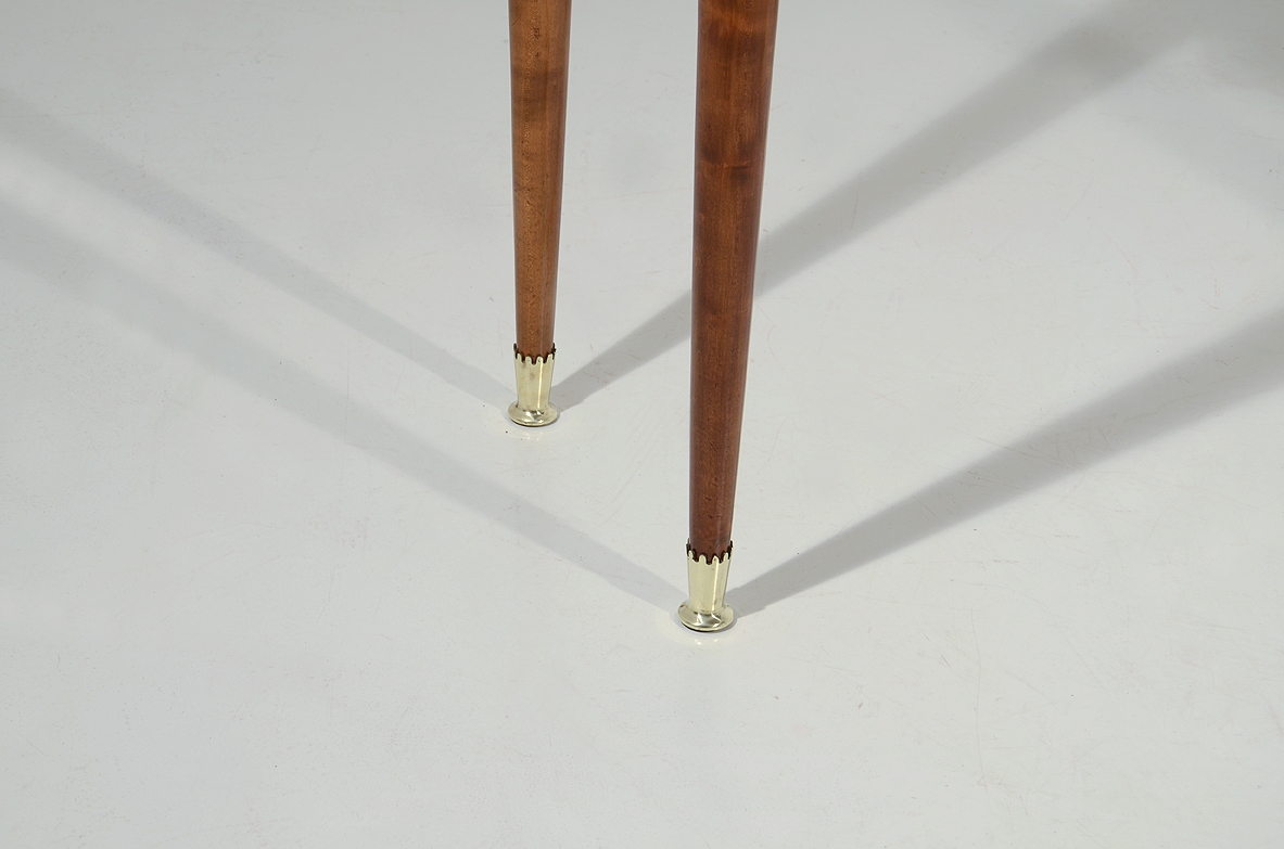 Paolo Buffa, elegante console con motivo a onda, 1940.