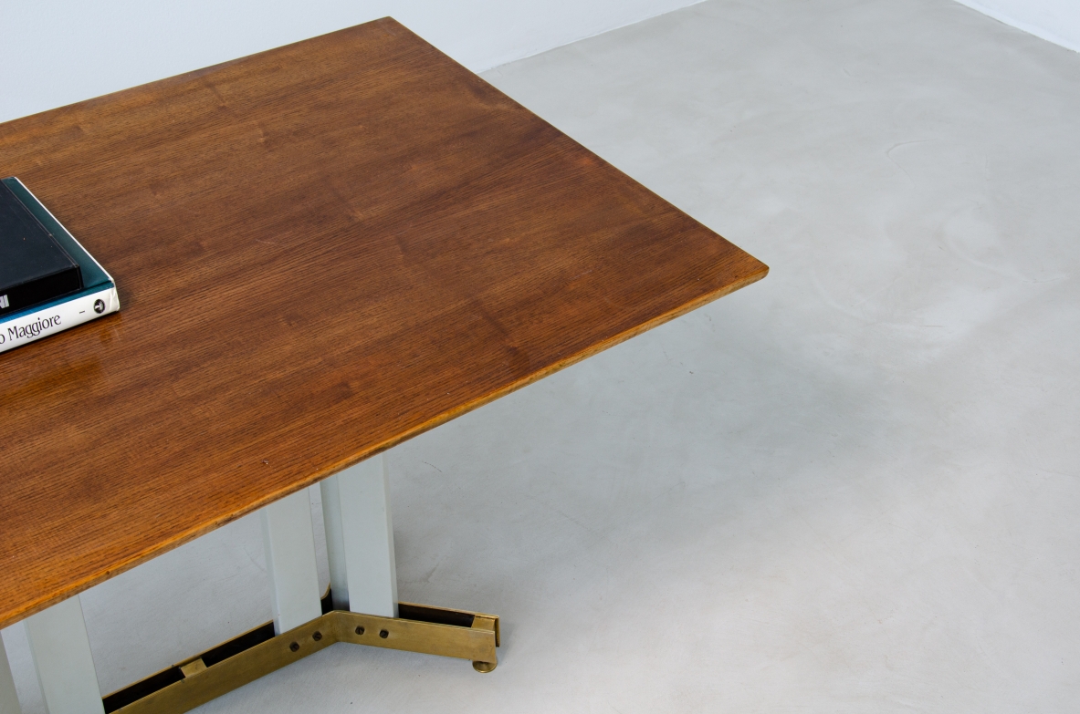 Table / writing desk in the style of Ignazio Gardella. 