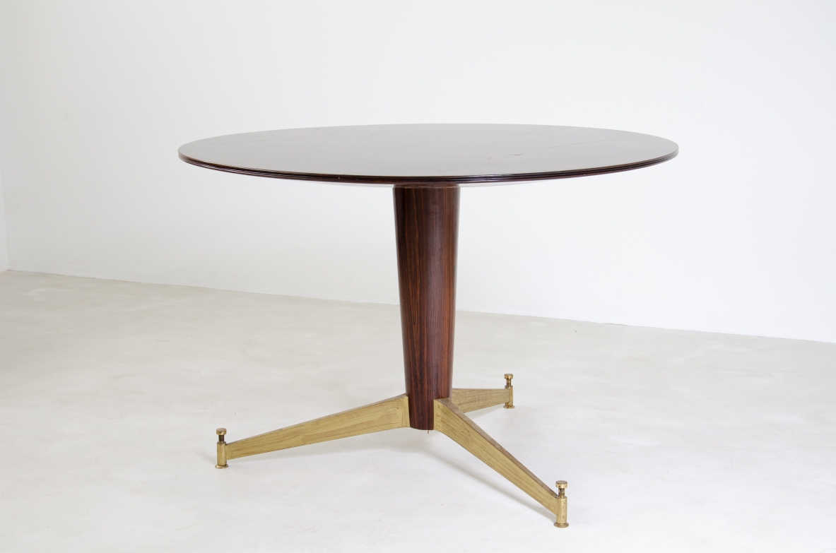 Melchiorre Bega, stunning 1950's round table in Macassar wood with a splendid bronze tripod base.