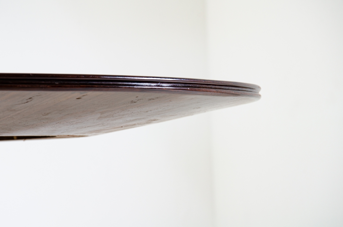 Melchiorre Bega, stunning 1950's round table in Macassar wood with a splendid bronze tripod base.