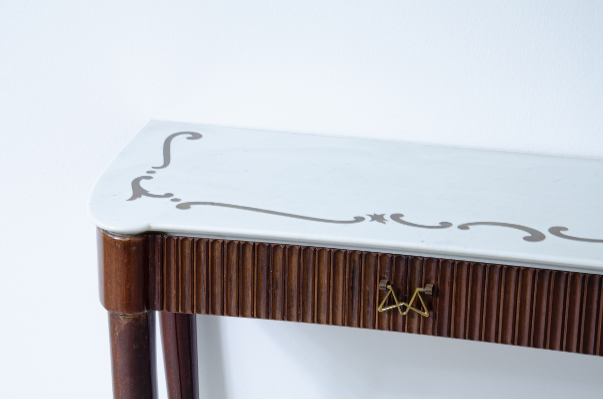 Osvaldo Borsani, console modello 7103, Prod. ABV per Casa Schuela 1949.