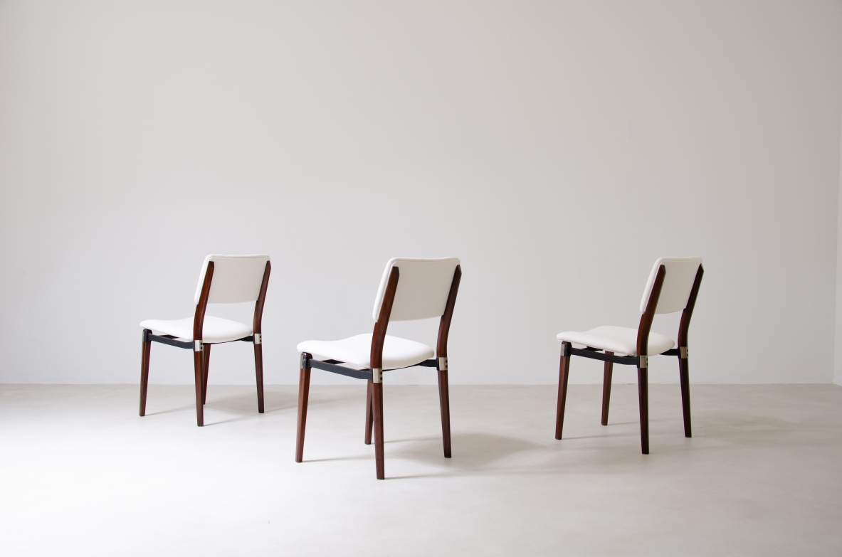Eugenio Gerli (1923-2013)  Rare set of 8 chairs with structure in rosewood, metal and steel details.  Tecno Manufacture 1960.