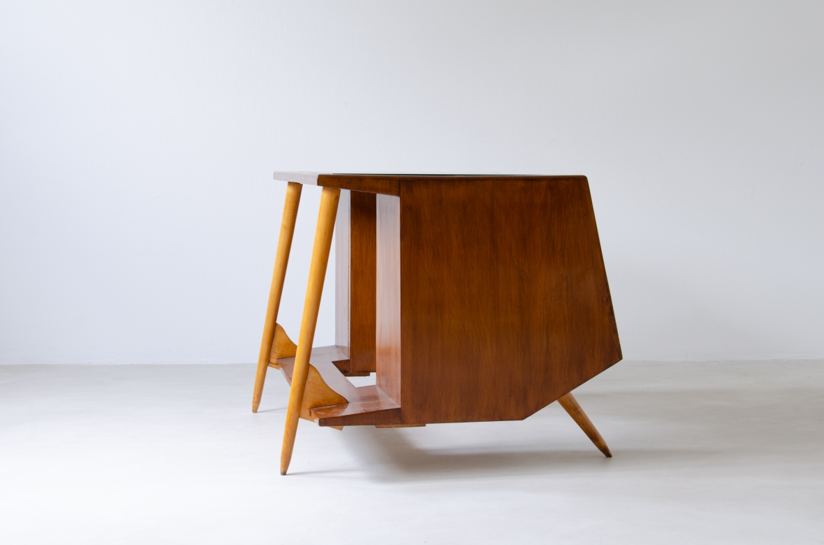 Luigi Olivieri. Rare modernist desk in walnut and blond maple with ground glass top. 1950's Italian manufacture