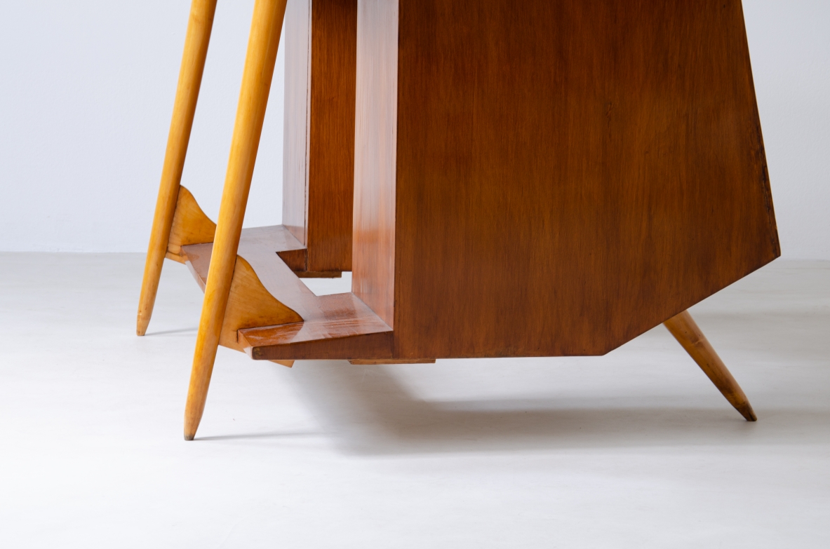 Luigi Olivieri. Rare modernist desk in walnut and blond maple with ground glass top. 1950's Italian manufacture