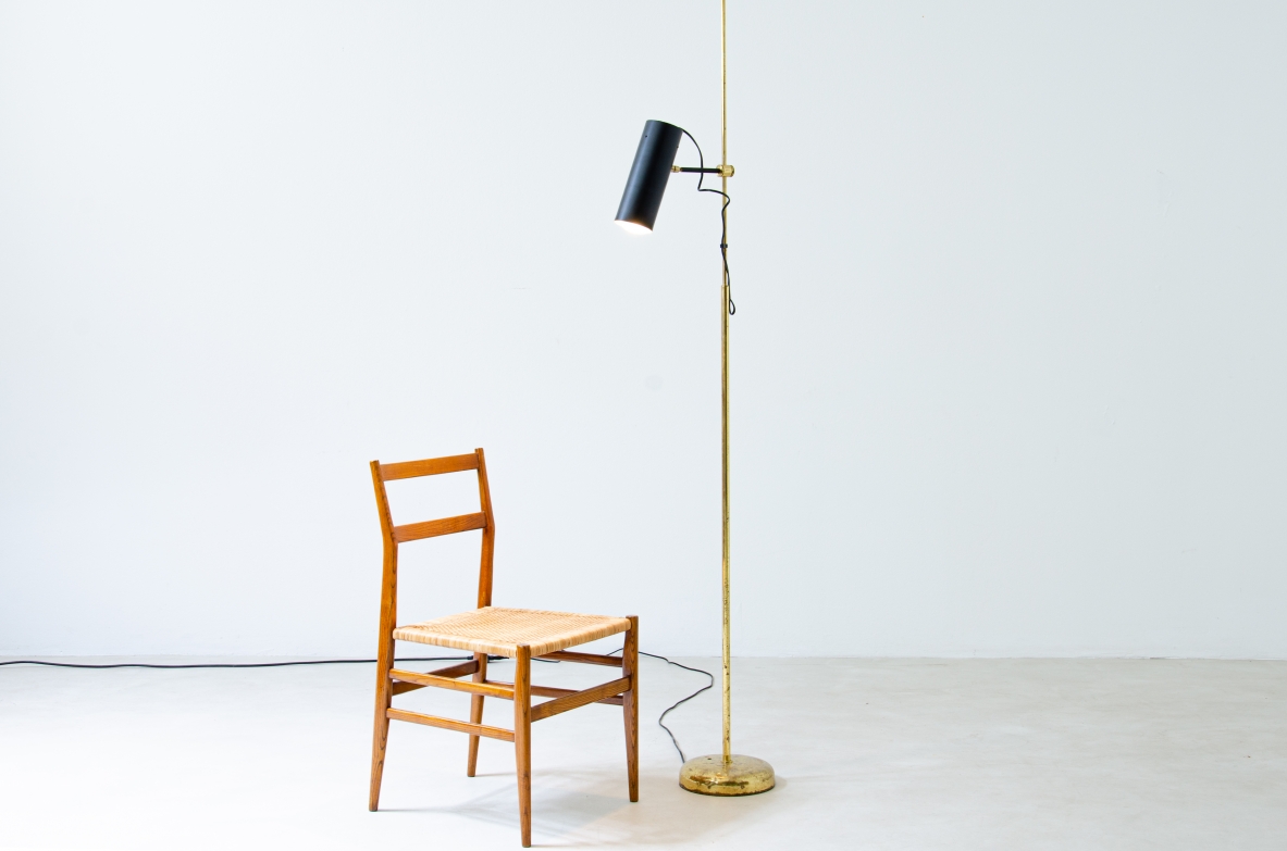 Floor lamp with brass stem and painted metal diffuser. Italian manufacture, 1960's.
