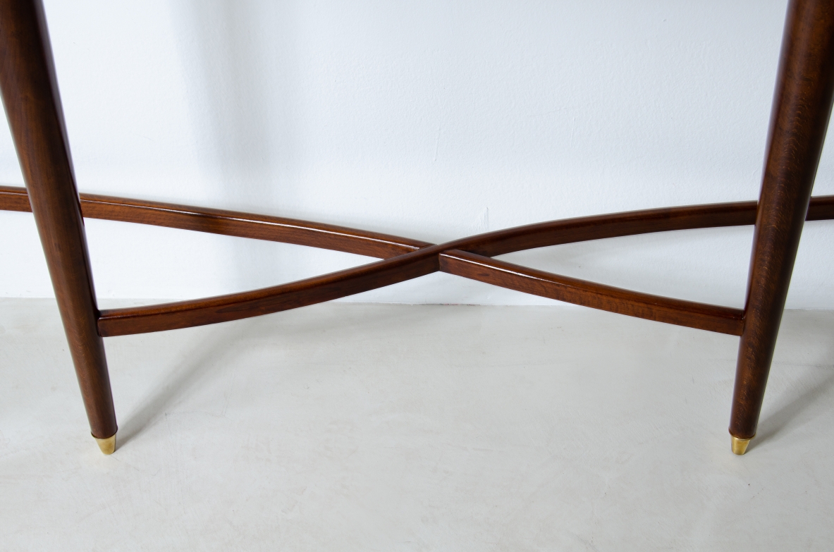 Paolo Buffa. Console in mogano con piano in marmo. Manifattura italiana, 1940ca.