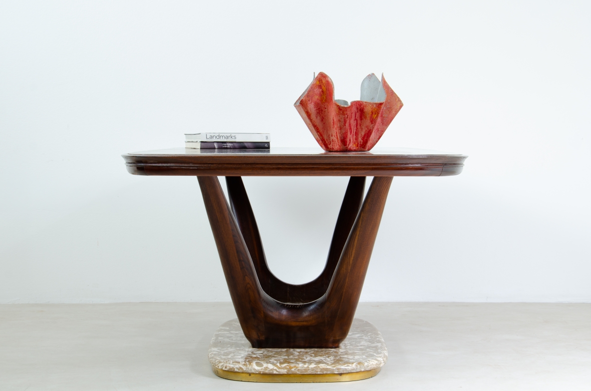Vittorio Dassi, very elegant 1940's dining table with marble base.