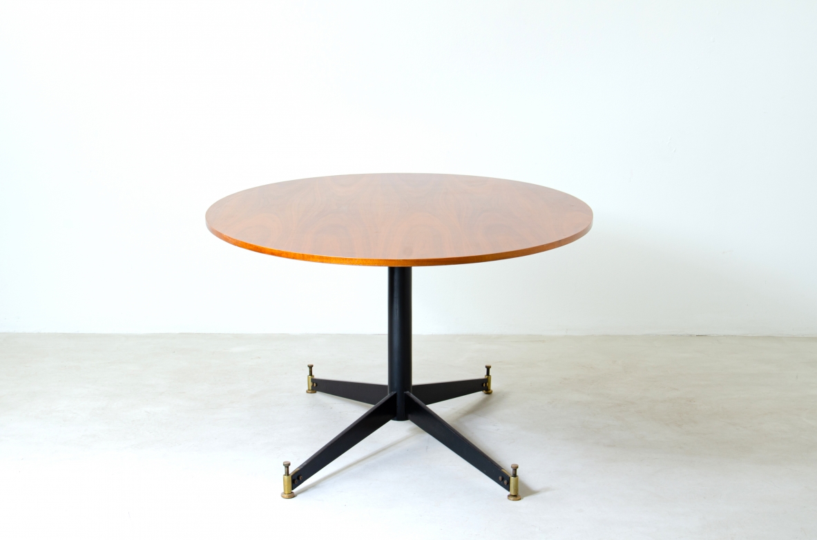 Ignazio Gradella, table mod.T2. Top in wood, structure in enamelled metal and brass detail