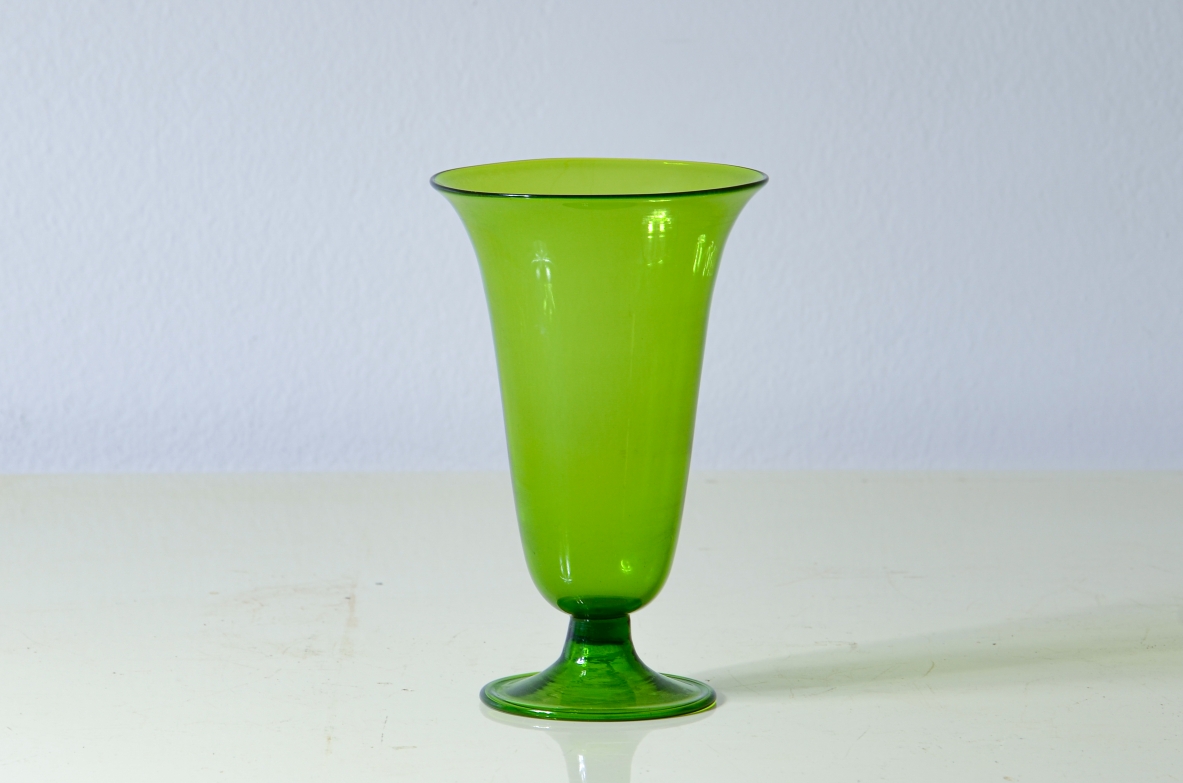 Venini  Blown glass vase.  Venini Murano manufacture, around 1930.