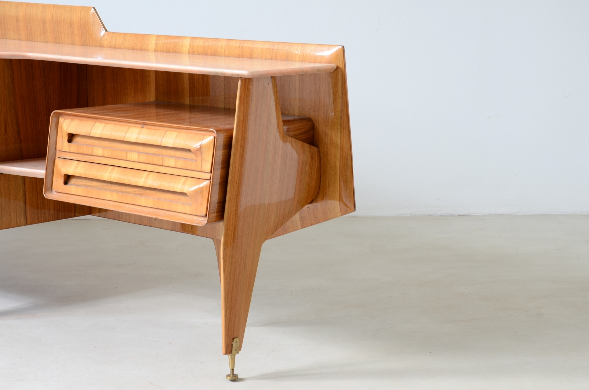 Beautiful walnut chest of drawers with Portuguese light pink marble