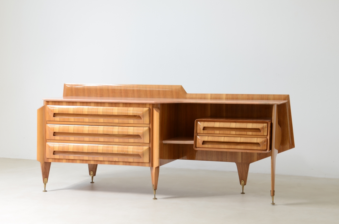 Beautiful walnut chest of drawers with Portuguese light pink marble