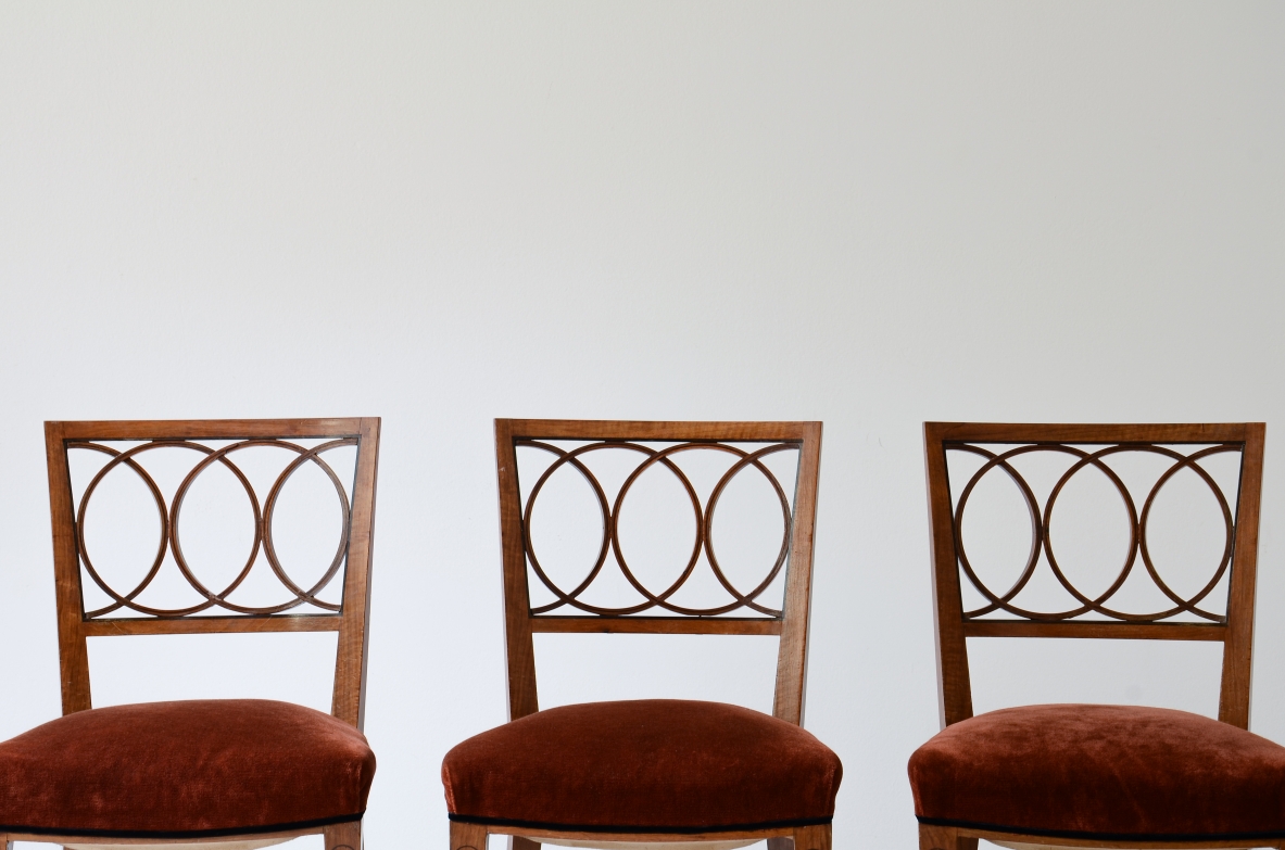 Paolo Buffa  8 eleganti sedie in noce. Manifattura Lietti 1930.  Provenienza Gio Ponti 1933/1938 