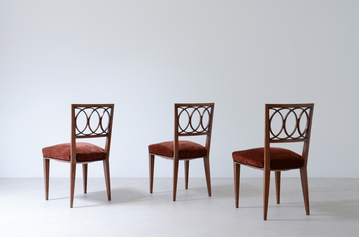 Paolo Buffa  8 eleganti sedie in noce. Manifattura Lietti 1930.  Provenienza Gio Ponti 1933/1938 