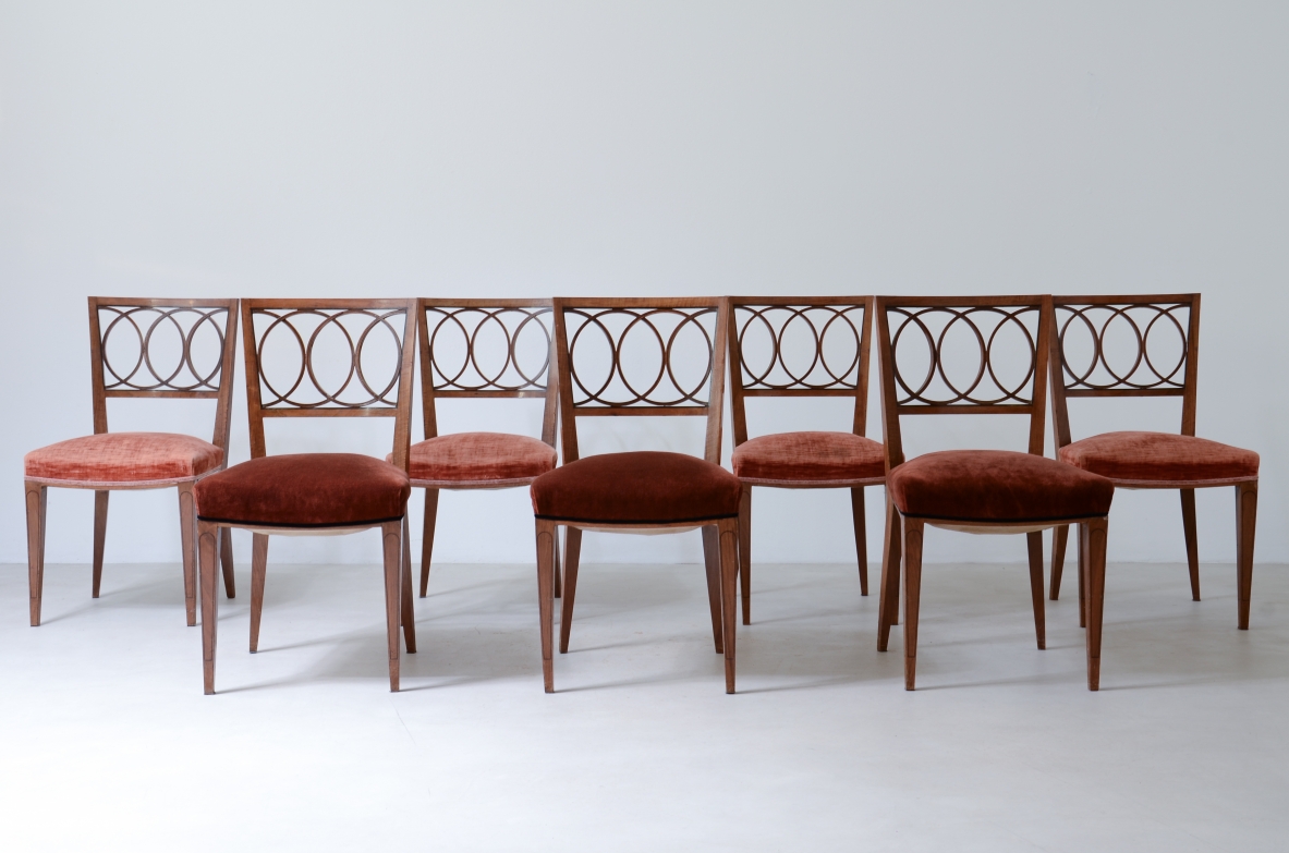 Paolo Buffa  8 eleganti sedie in noce. Manifattura Lietti 1930.  Provenienza Gio Ponti 1933/1938 