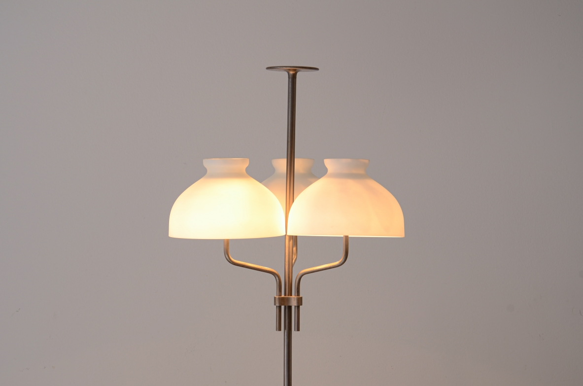 Ignazio Gardella Arenzano model floor lamp with  curved steel arms, large opaline glass diffusers. Azucena