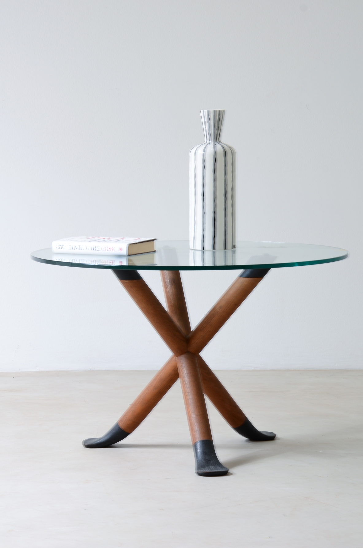 Pietro Chiesa, wood tripod coffee table with thick glass top.  Fountana Art 1940s.