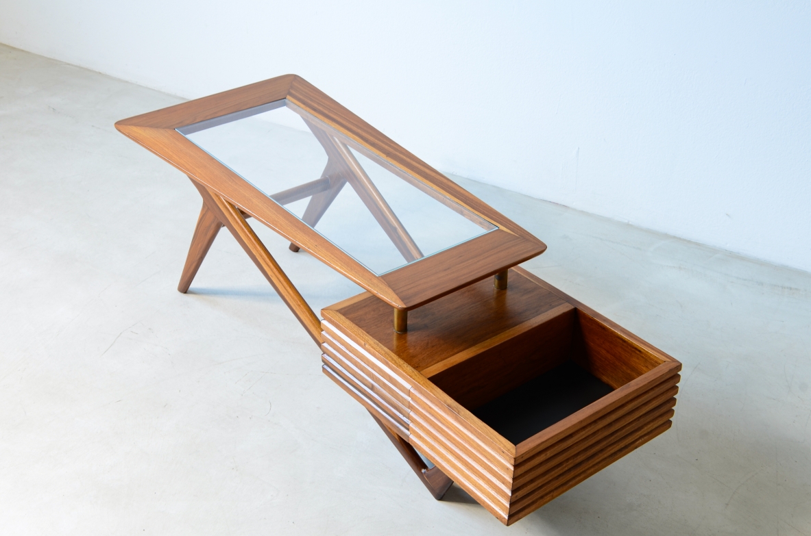Mario Gottardi (2013-2004)  Modernist table Italian Manufacturing ca. 1950.