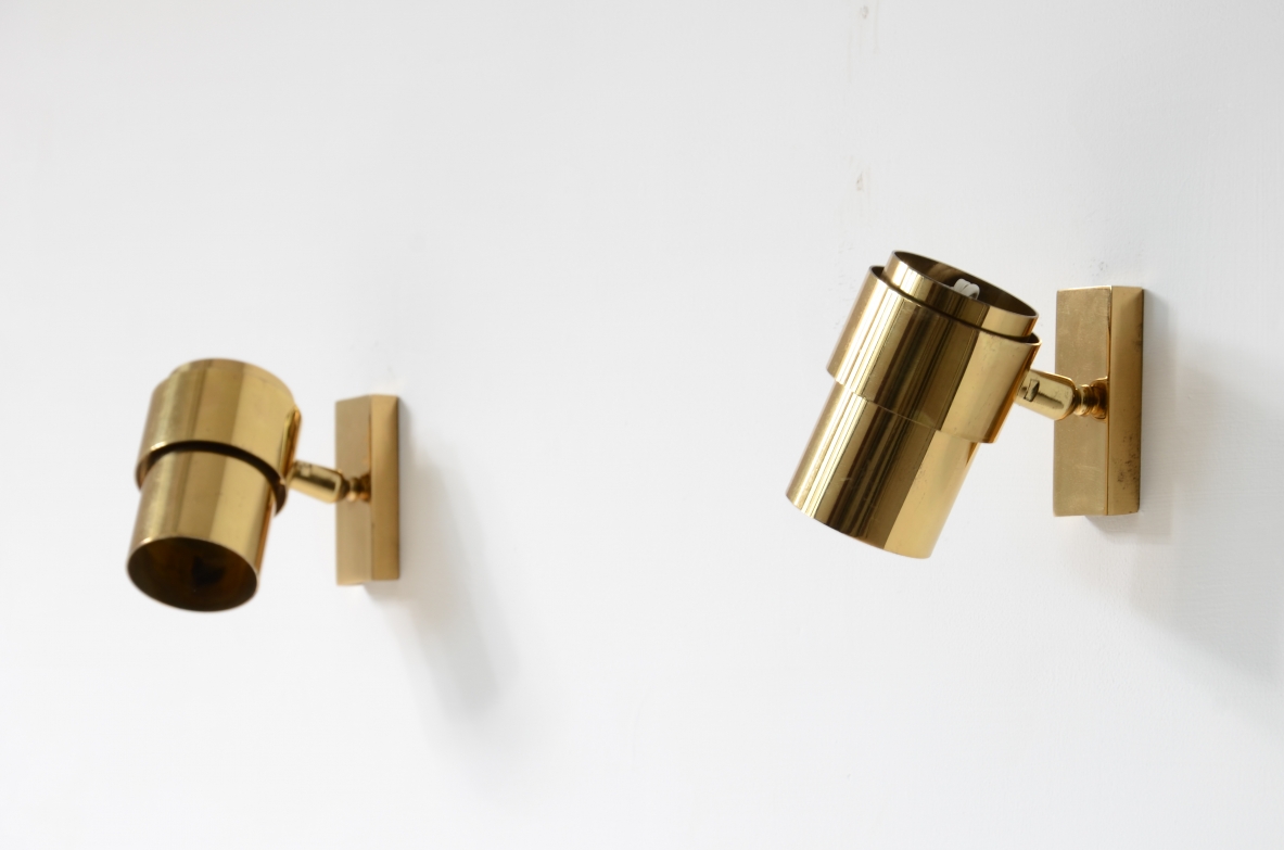 Pair of small brass wall spotlights adjustable in all directions.  Italian manufacture 1960-70ca.