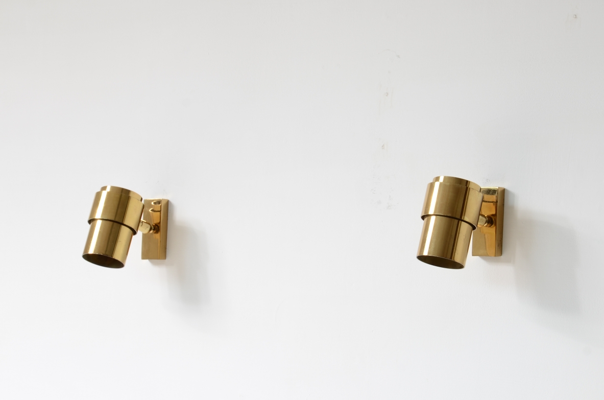Pair of small brass wall spotlights adjustable in all directions.  Italian manufacture 1960-70ca.