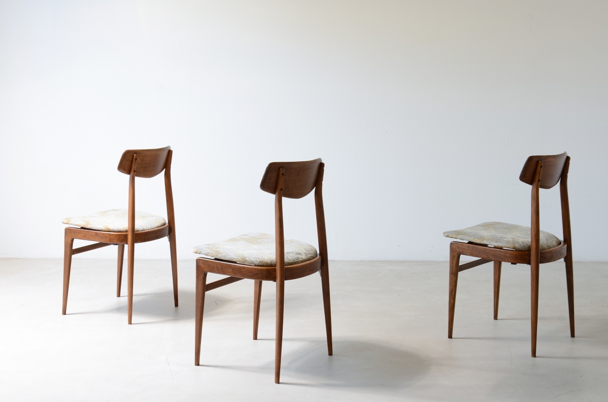 Set of 6 teak chairs with shaped folder and padded fabric seat.  Italian manufacture 1960ca.