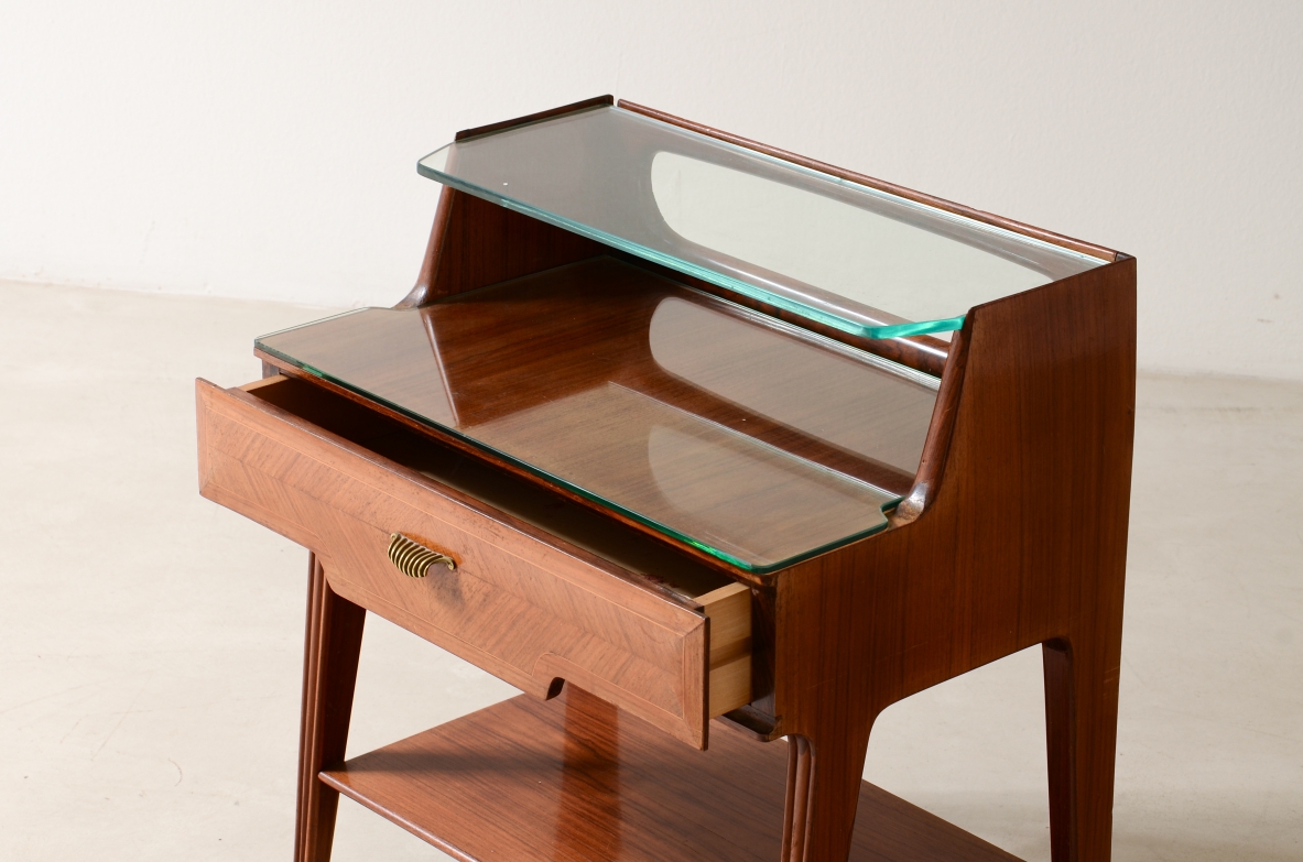 Paolo Buffa  Pair of elegant bedside tables 1950's