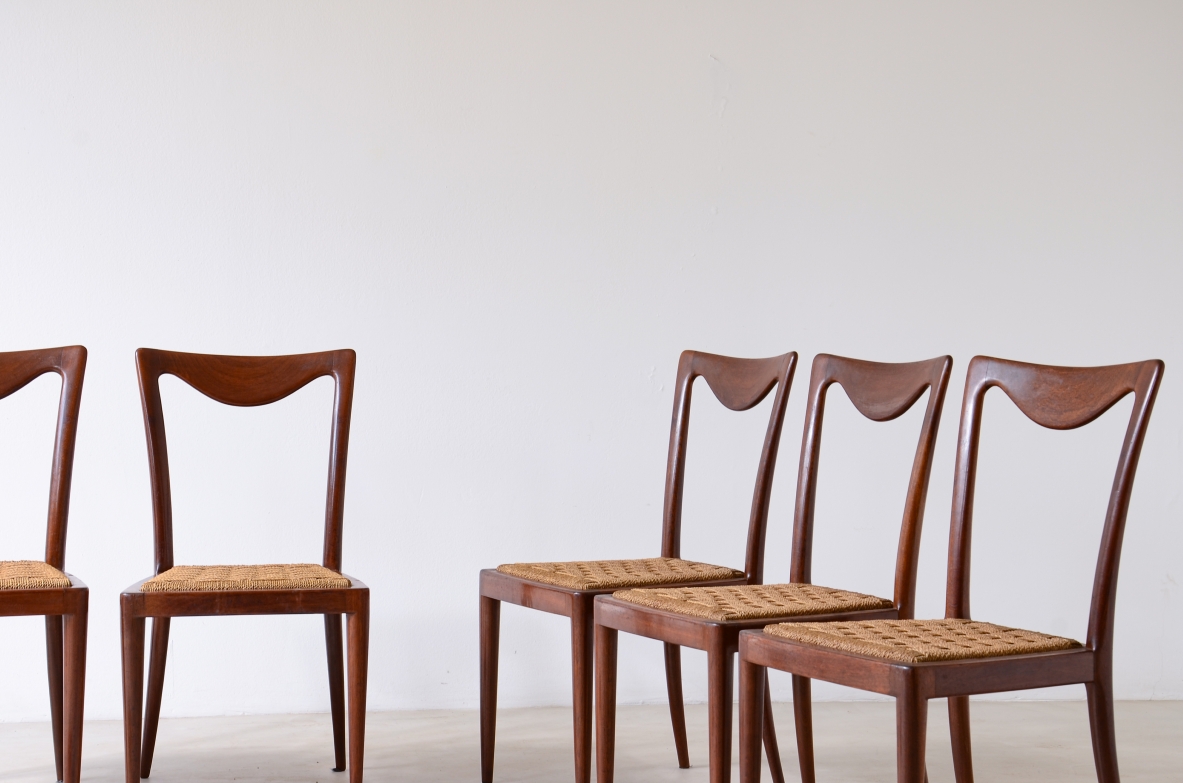 Carlo Enrico Rava, Group of six elegant chairs in shaped wood and rope seat.  Italian manufacture, 1940