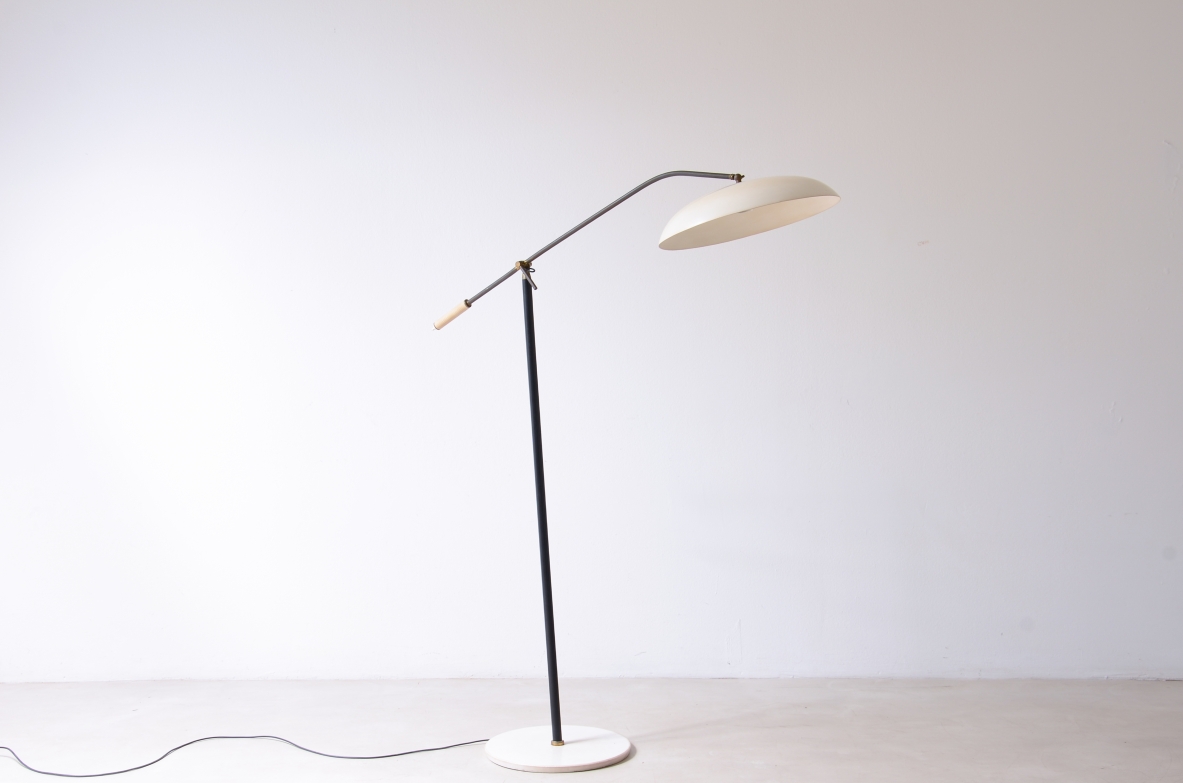 Stilnovo Milano  Reading lamp with metal and brass stem, 1950