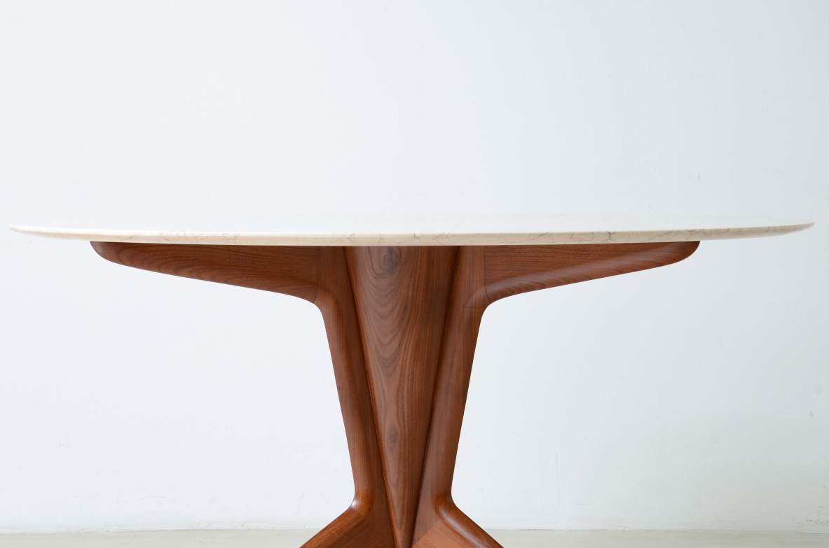 Ico and Luisa Parisi  Shaped wooden table with a light breccia marble top 
