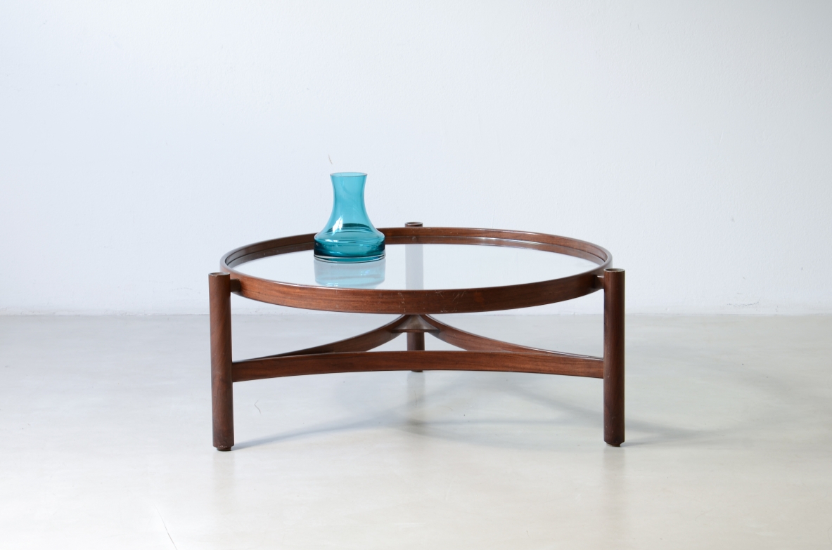 Gianfranco Frattini, Large bentwood coffee table with three turned leg. Cassina manufacture