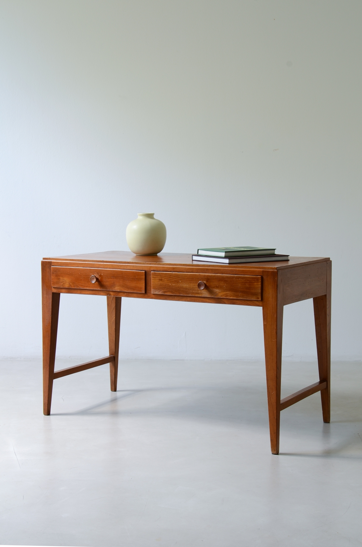 Ash center desk with tapered legs. Ash center desk with tapered legs