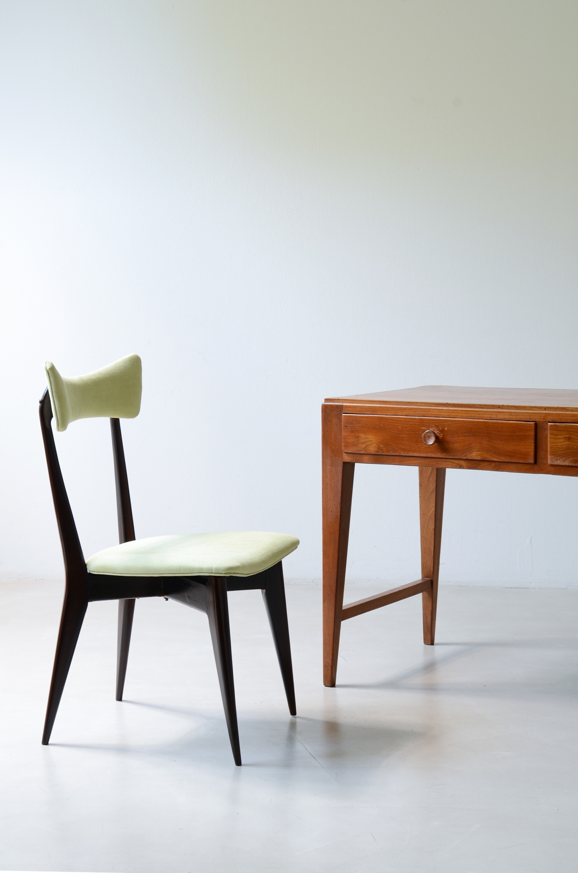 Ash center desk with tapered legs. Ash center desk with tapered legs