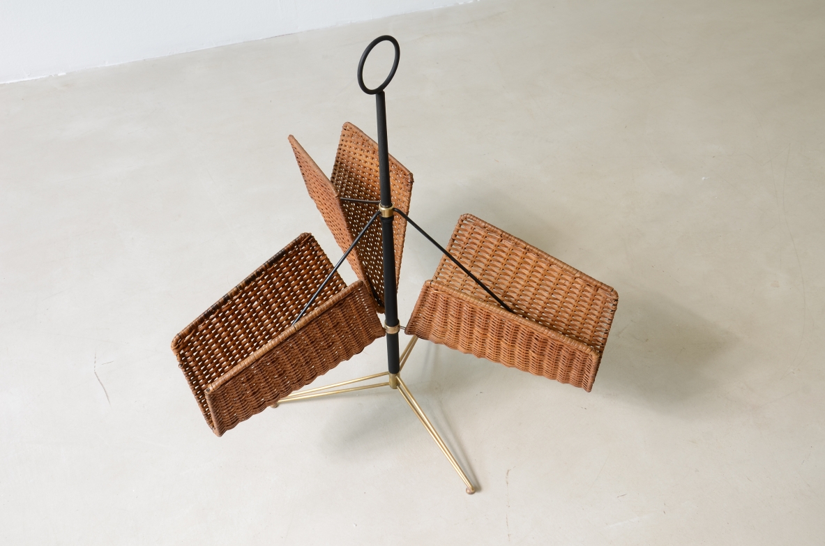 Metal and brass magazine rack. French manufacture, 1950s.